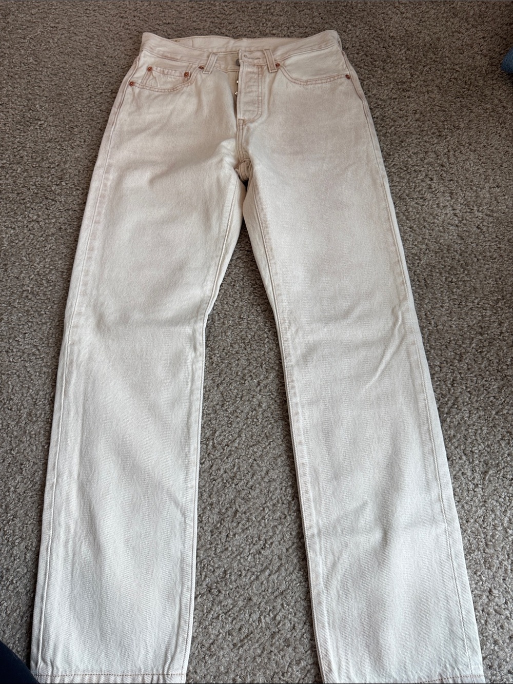 Levi's Women's Cream Straight-Leg Jeans